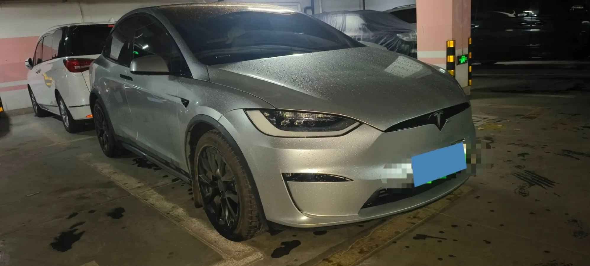 2023 Tesla Model X BEV 100KWH,autocango,china used car exporter,china ev exporter,chinese used car exporter,chinese used ev exporter