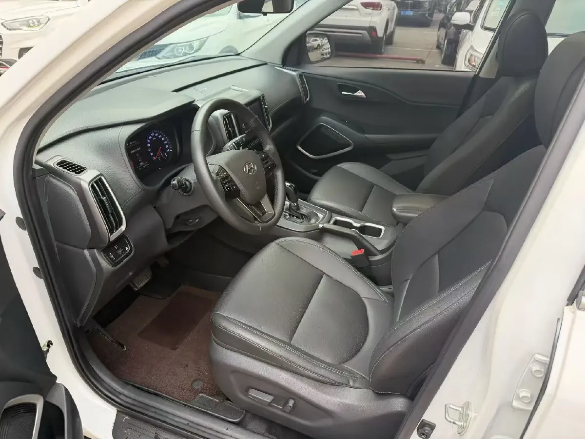 2018 Hyundai ix35 2.0L 160HP L4 6AT,autocango,china used car exporter,china ev exporter,chinese used car exporter,chinese used ev exporter