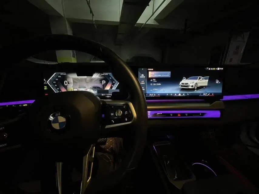 2024 BMW 5 Series 2.0T 258HP L4 8AT,autocango,china used car exporter,china ev exporter,chinese used car exporter,chinese used ev exporter