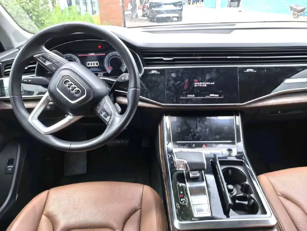 2021 Audi Q7 3.0T 340HP V6 8AT,autocango,china used car exporter,china ev exporter,chinese used car exporter,chinese used ev exporter