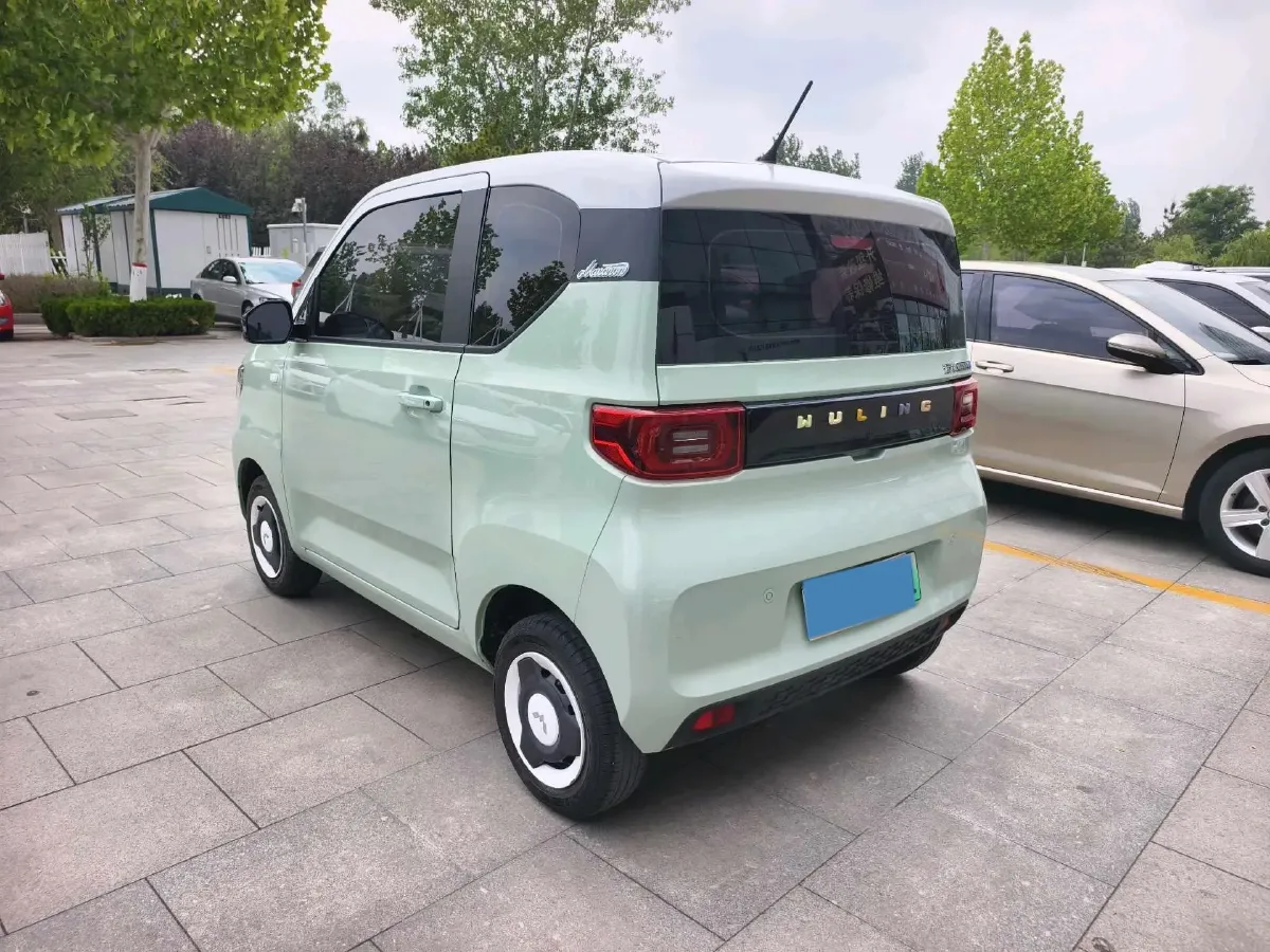 2022 WuLing HongGuang MINI EV BEV 9.3KWH,autocango,china used car exporter,china ev exporter,chinese used car exporter,chinese used ev exporter