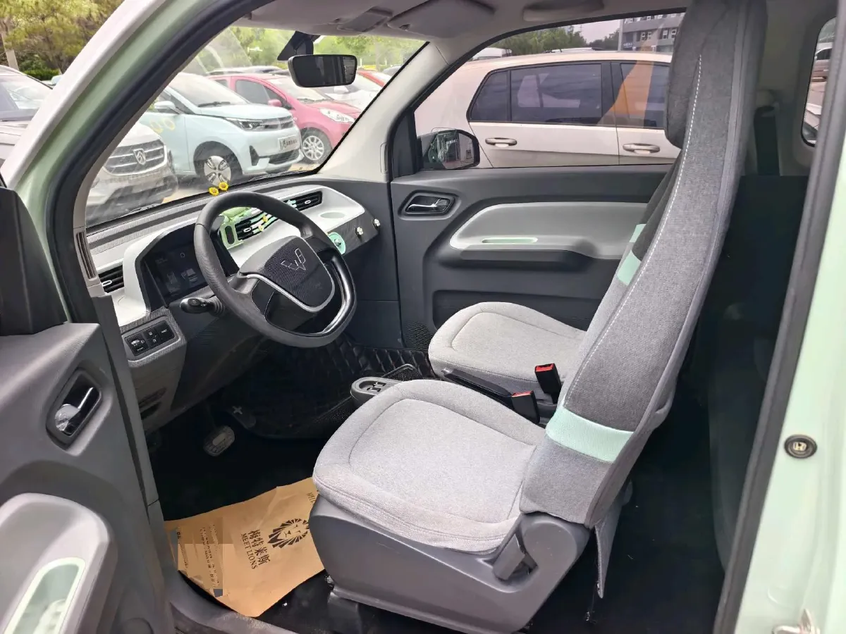 2022 WuLing HongGuang MINI EV BEV 9.3KWH,autocango,china used car exporter,china ev exporter,chinese used car exporter,chinese used ev exporter