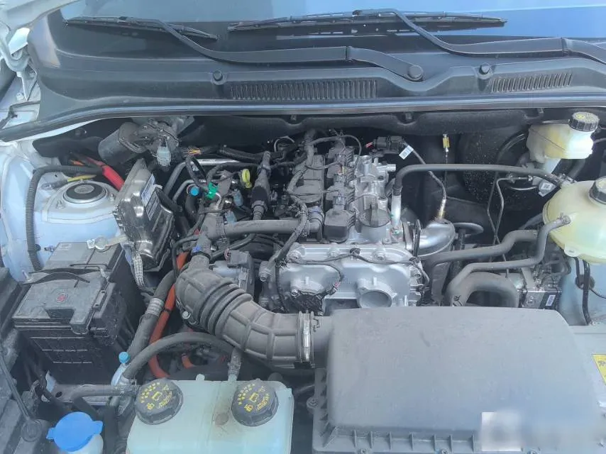 2025 WuLing HongGuang New Energy REEV 99HP REEV,autocango,china used car exporter,china ev exporter,chinese used car exporter,chinese used ev exporter