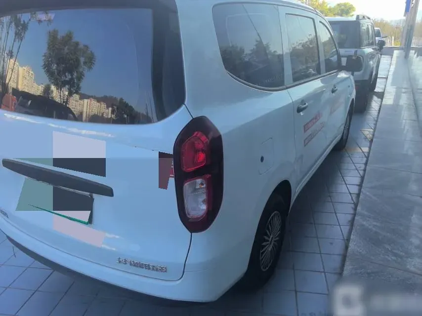 2025 WuLing HongGuang New Energy REEV 99HP REEV,autocango,china used car exporter,china ev exporter,chinese used car exporter,chinese used ev exporter
