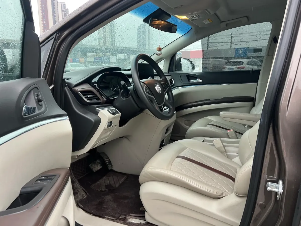 2023 Buick GL8 2.0T 237HP L4 9AT,autocango,china used car exporter,china ev exporter,chinese used car exporter,chinese used ev exporter