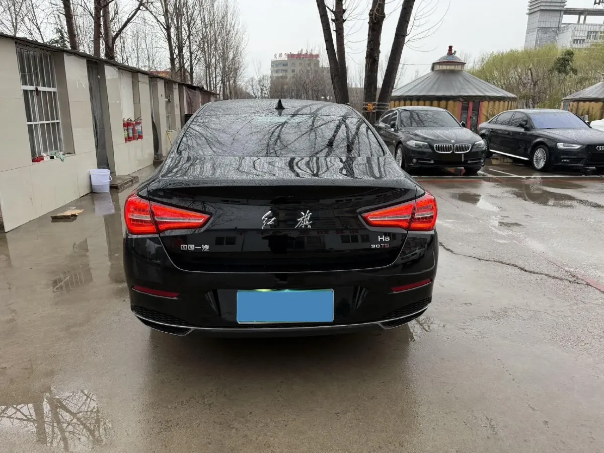 2020 HongQi H5 1.5T 169HP L4 7DCT,autocango,china used car exporter,china ev exporter,chinese used car exporter,chinese used ev exporter