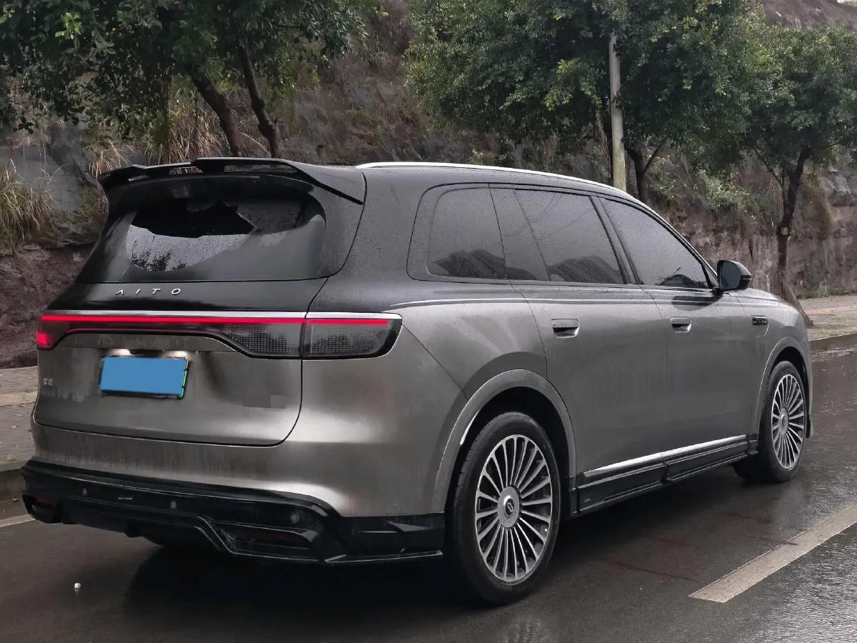 2025 AITO AITO M8 BEV,autocango,china used car exporter,china ev exporter,chinese used car exporter,chinese used ev exporter