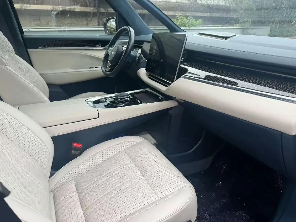 2022 Zeekr 009 BEV 116KWH,autocango,china used car exporter,china ev exporter,chinese used car exporter,chinese used ev exporter