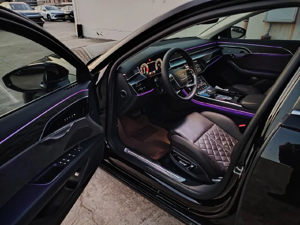 2021 Audi A8 3.0T 286HP V6 8AT,autocango,china used car exporter,china ev exporter,chinese used car exporter,chinese used ev exporter