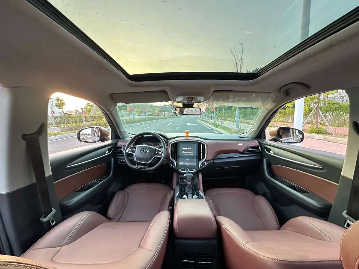 2018 Brilliance Auto V6 1.5T 150HP L4 7DCT,autocango,china used car exporter,china ev exporter,chinese used car exporter,chinese used ev exporter