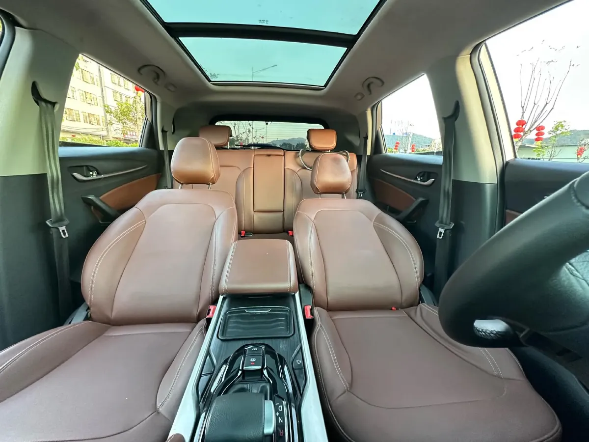 2018 Brilliance Auto V6 1.5T 150HP L4 7DCT,autocango,china used car exporter,china ev exporter,chinese used car exporter,chinese used ev exporter