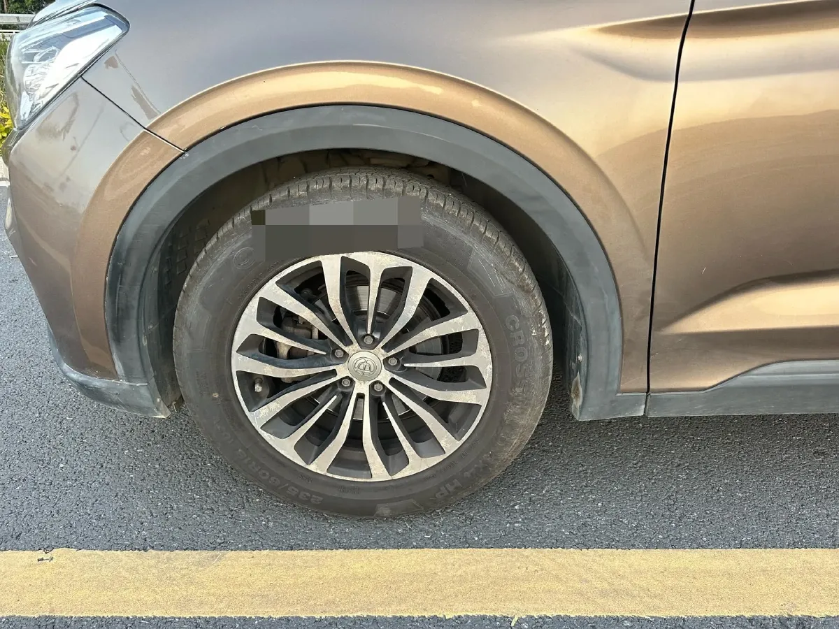 2018 Brilliance Auto V6 1.5T 150HP L4 7DCT,autocango,china used car exporter,china ev exporter,chinese used car exporter,chinese used ev exporter