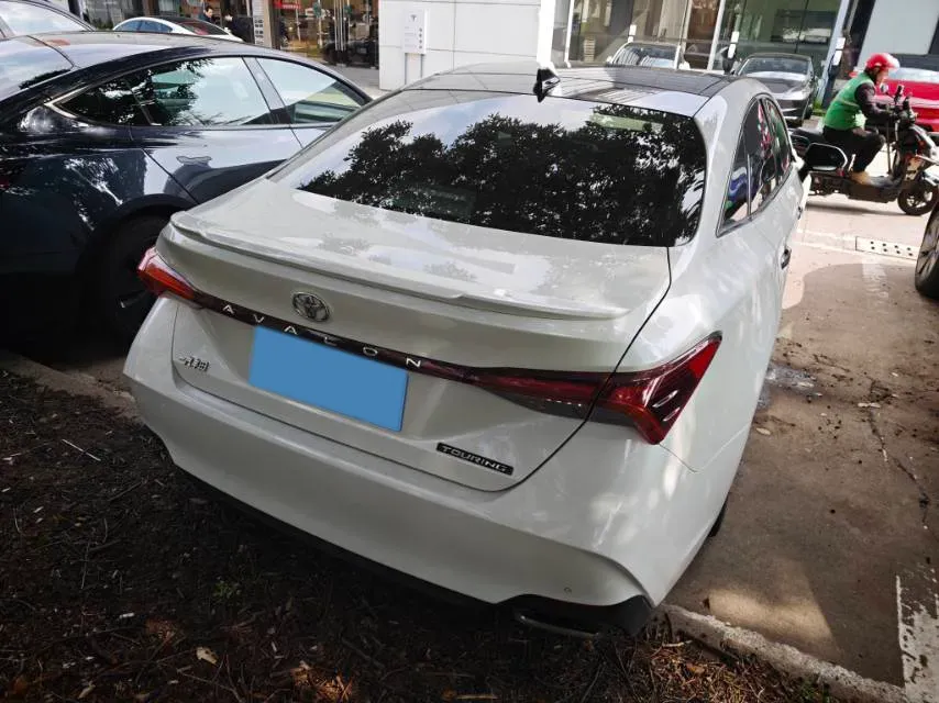2019 Toyota Avalon 2.5L 209HP L4 8AT,autocango,china used car exporter,china ev exporter,chinese used car exporter,chinese used ev exporter