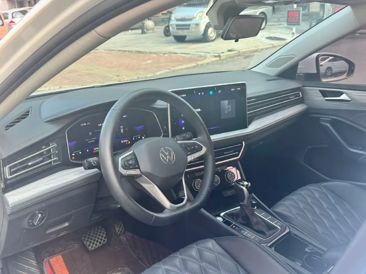 2023 Volkswagen Sagitar 1.5T 160HP L4 7DCT,autocango,china used car exporter,china ev exporter,chinese used car exporter,chinese used ev exporter