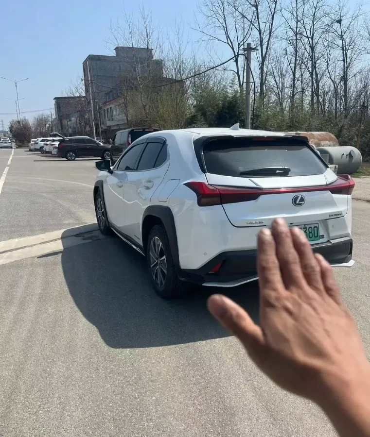 2020 Lexus UX BEV 54.35KWH,autocango,china used car exporter,china ev exporter,chinese used car exporter,chinese used ev exporter