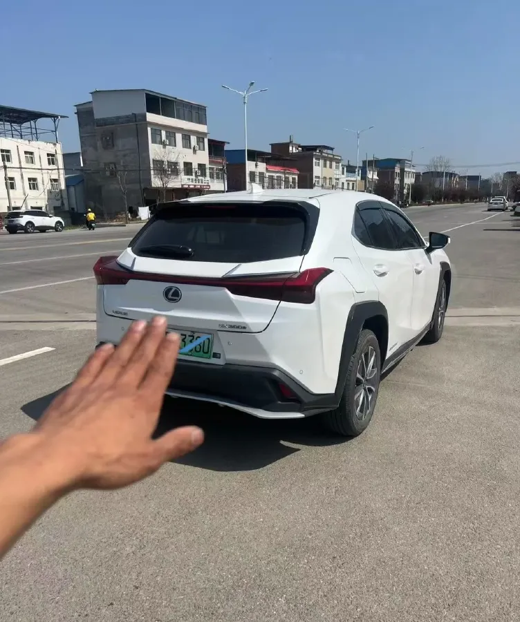 2020 Lexus UX BEV 54.35KWH,autocango,china used car exporter,china ev exporter,chinese used car exporter,chinese used ev exporter