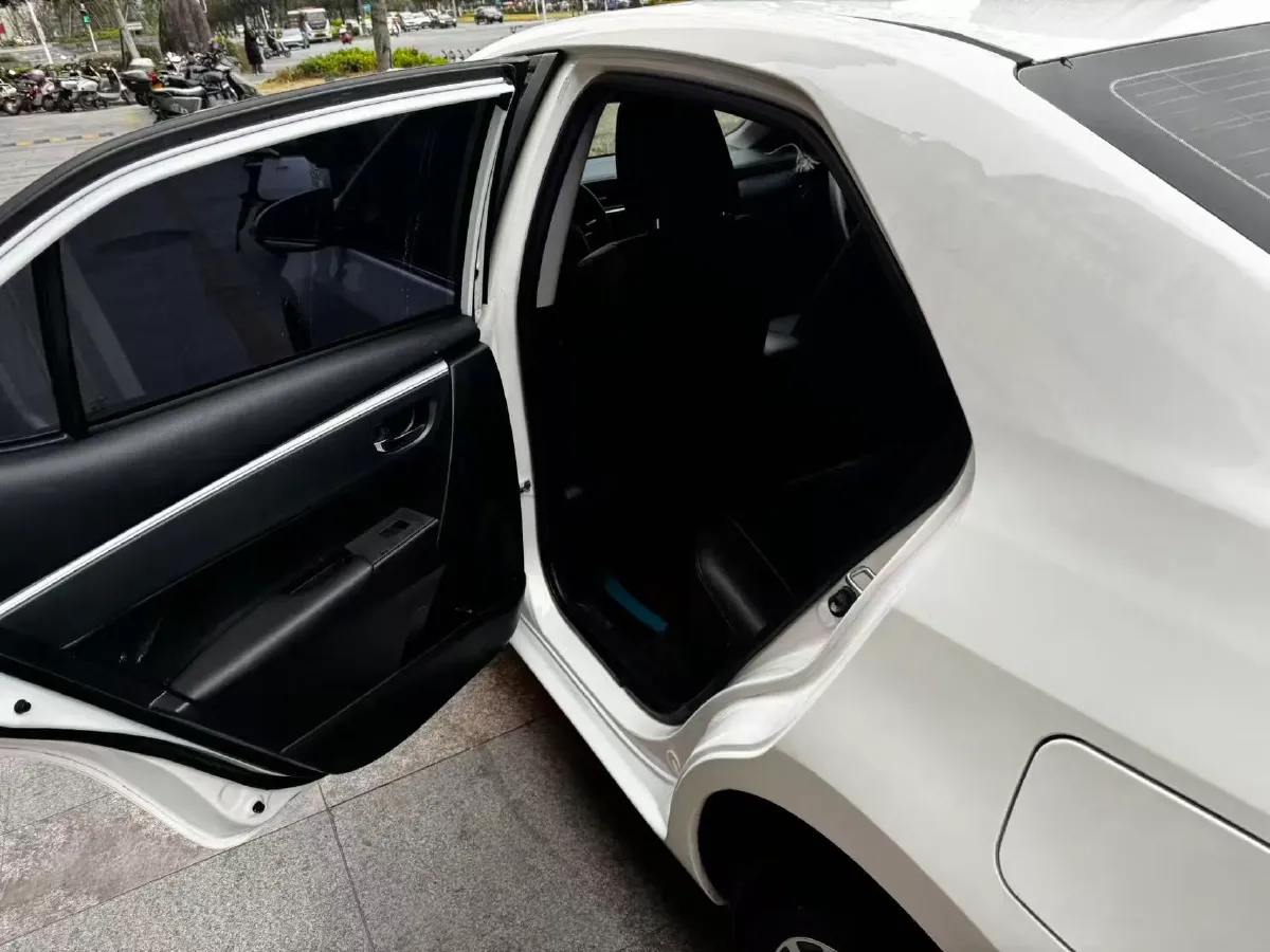 2017 Toyota Corolla 1.2T 116HP L4 CVT,autocango,china used car exporter,china ev exporter,chinese used car exporter,chinese used ev exporter