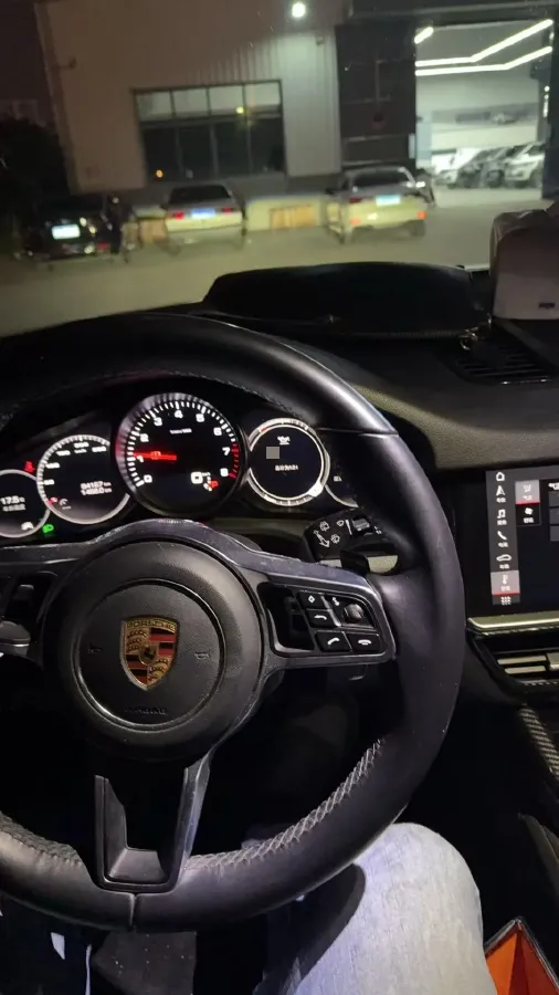 2018 Porsche Cayenne 3.0T 340HP V6 8AT,autocango,china used car exporter,china ev exporter,chinese used car exporter,chinese used ev exporter