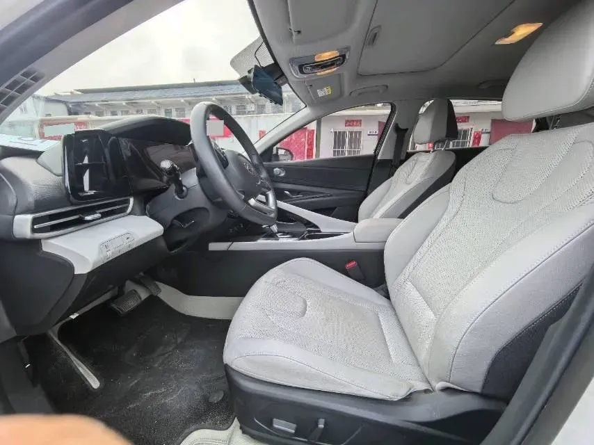 2022 Hyundai Elantra 1.5L 115HP L4 CVT,autocango,china used car exporter,china ev exporter,chinese used car exporter,chinese used ev exporter