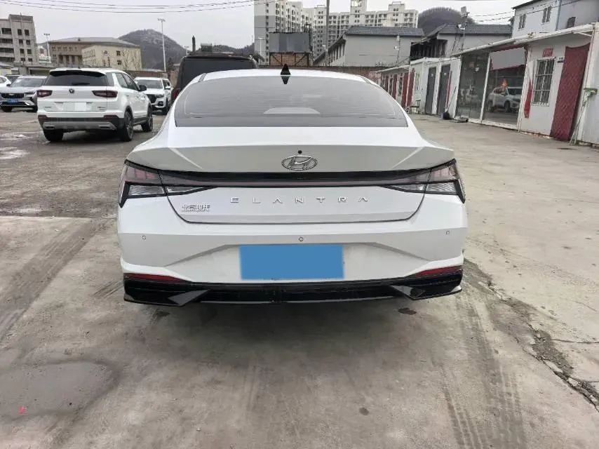 2022 Hyundai Elantra 1.5L 115HP L4 CVT,autocango,china used car exporter,china ev exporter,chinese used car exporter,chinese used ev exporter