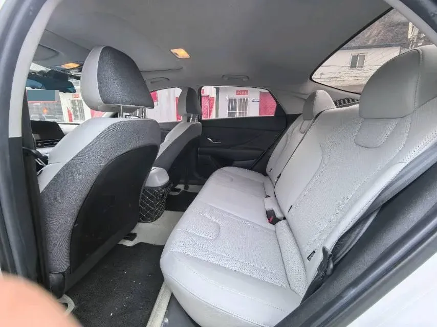 2022 Hyundai Elantra 1.5L 115HP L4 CVT,autocango,china used car exporter,china ev exporter,chinese used car exporter,chinese used ev exporter