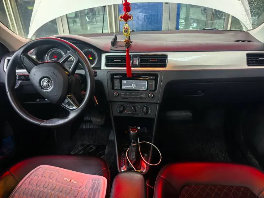 2019 Skoda Rapid 1.5L 112HP L4 6AT,autocango,china used car exporter,china ev exporter,chinese used car exporter,chinese used ev exporter