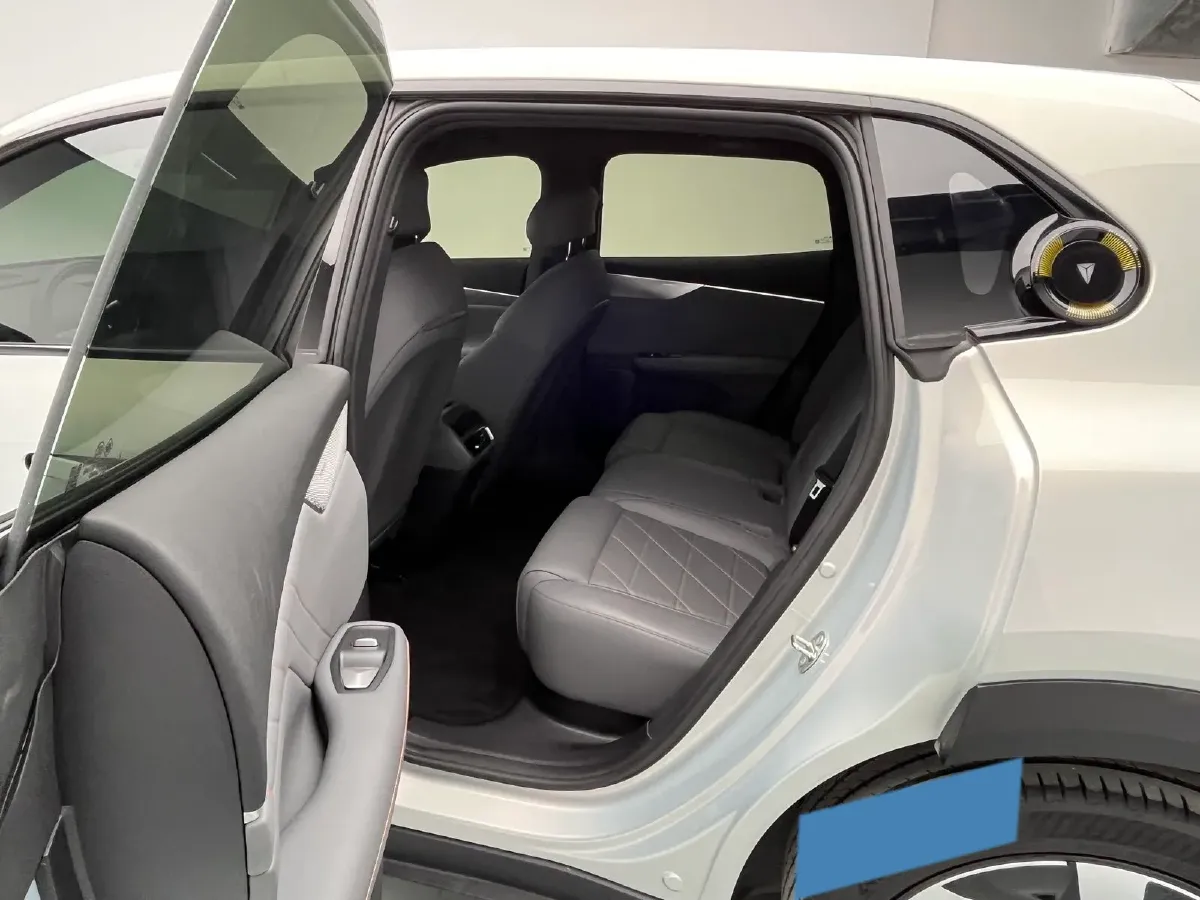 2025 ChangAn QiYuan A07 REEV 95HP REEV 28.4KWH,autocango,china used car exporter,china ev exporter,chinese used car exporter,chinese used ev exporter