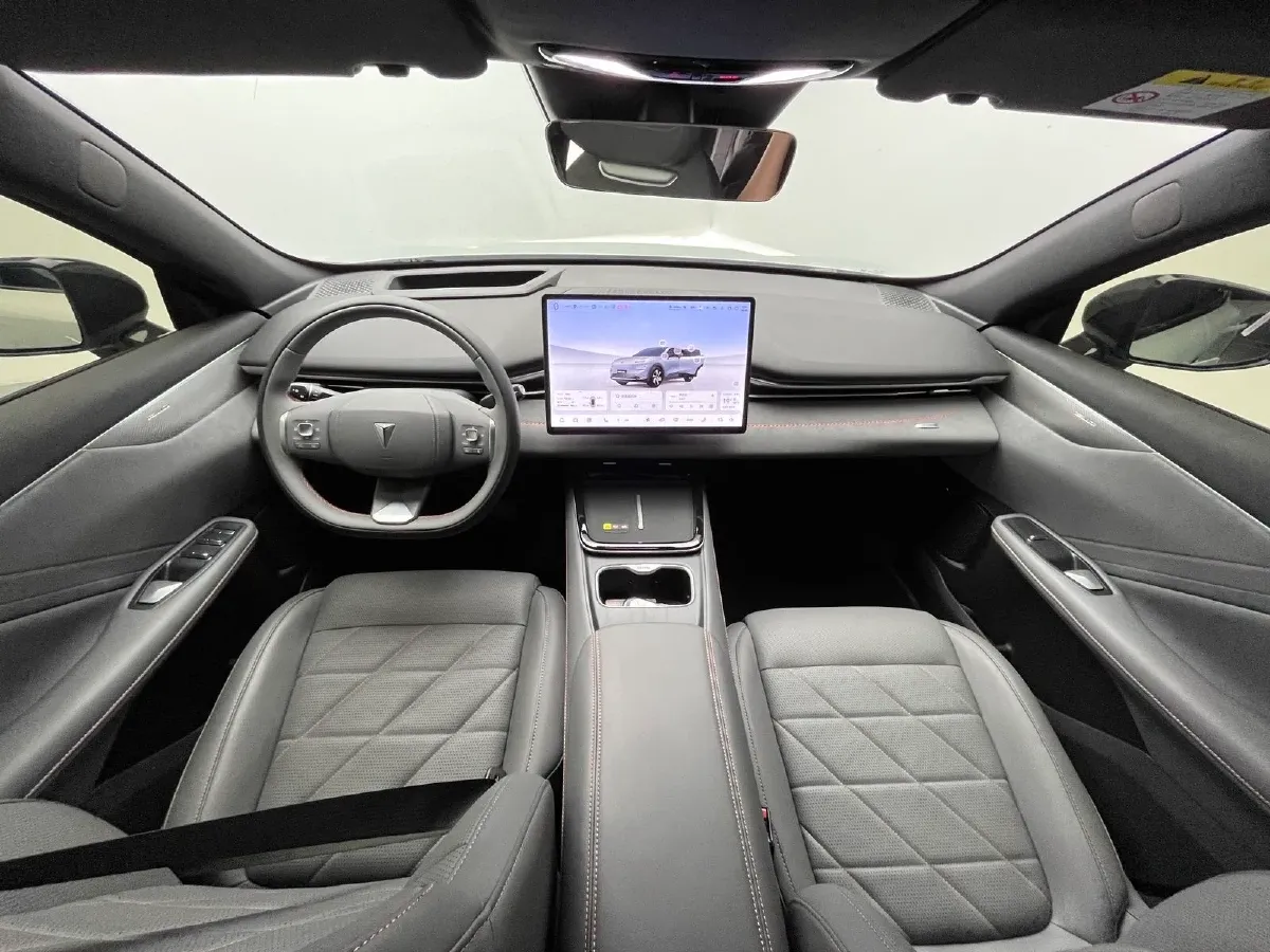 2025 ChangAn QiYuan A07 REEV 95HP REEV 28.4KWH,autocango,china used car exporter,china ev exporter,chinese used car exporter,chinese used ev exporter