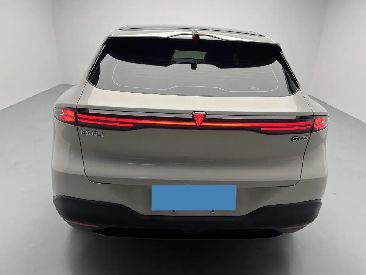 2025 ChangAn QiYuan A07 REEV 95HP REEV 28.4KWH,autocango,china used car exporter,china ev exporter,chinese used car exporter,chinese used ev exporter