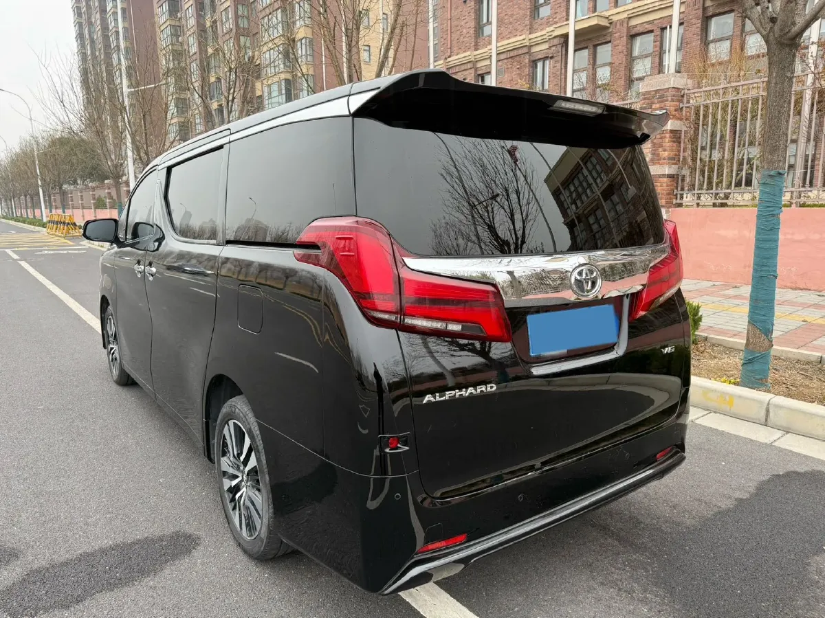2018 Toyota Alphard 3.5L 301HP V6 8AT,autocango,china used car exporter,china ev exporter,chinese used car exporter,chinese used ev exporter