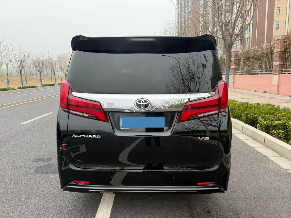 2018 Toyota Alphard 3.5L 301HP V6 8AT,autocango,china used car exporter,china ev exporter,chinese used car exporter,chinese used ev exporter
