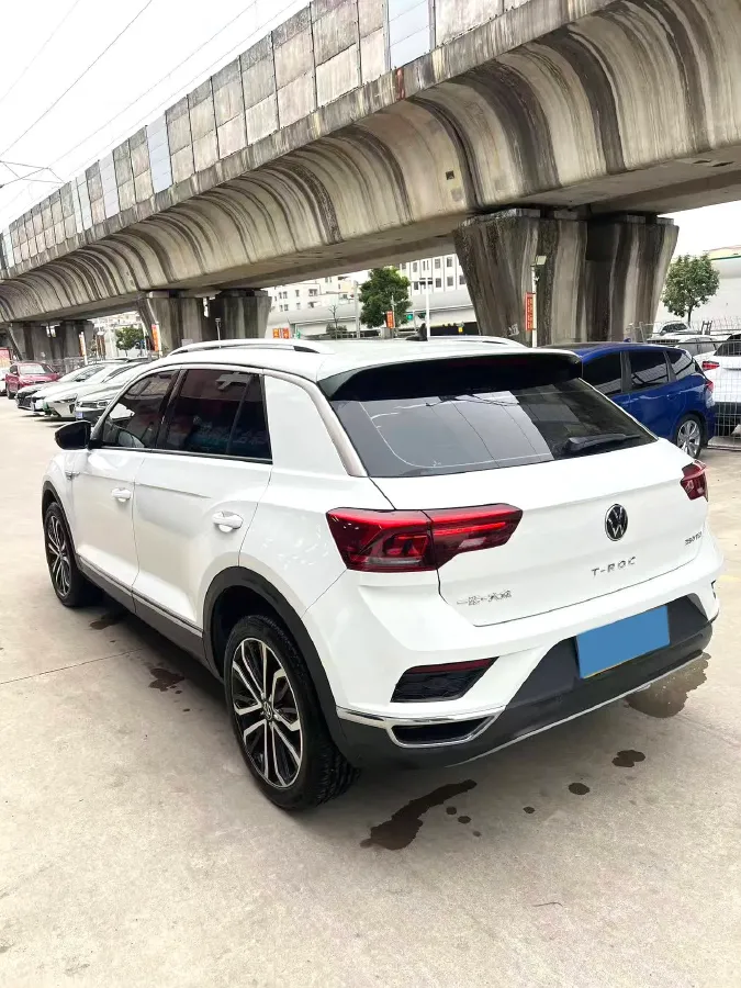 2021 Volkswagen T-Roc 1.4T 150HP L4 7DCT,autocango,china used car exporter,china ev exporter,chinese used car exporter,chinese used ev exporter