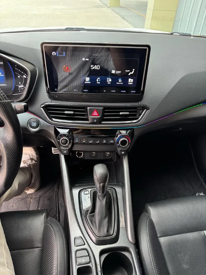 2019 Hyundai La Festa 1.6T 190HP L4 7DCT,autocango,china used car exporter,china ev exporter,chinese used car exporter,chinese used ev exporter