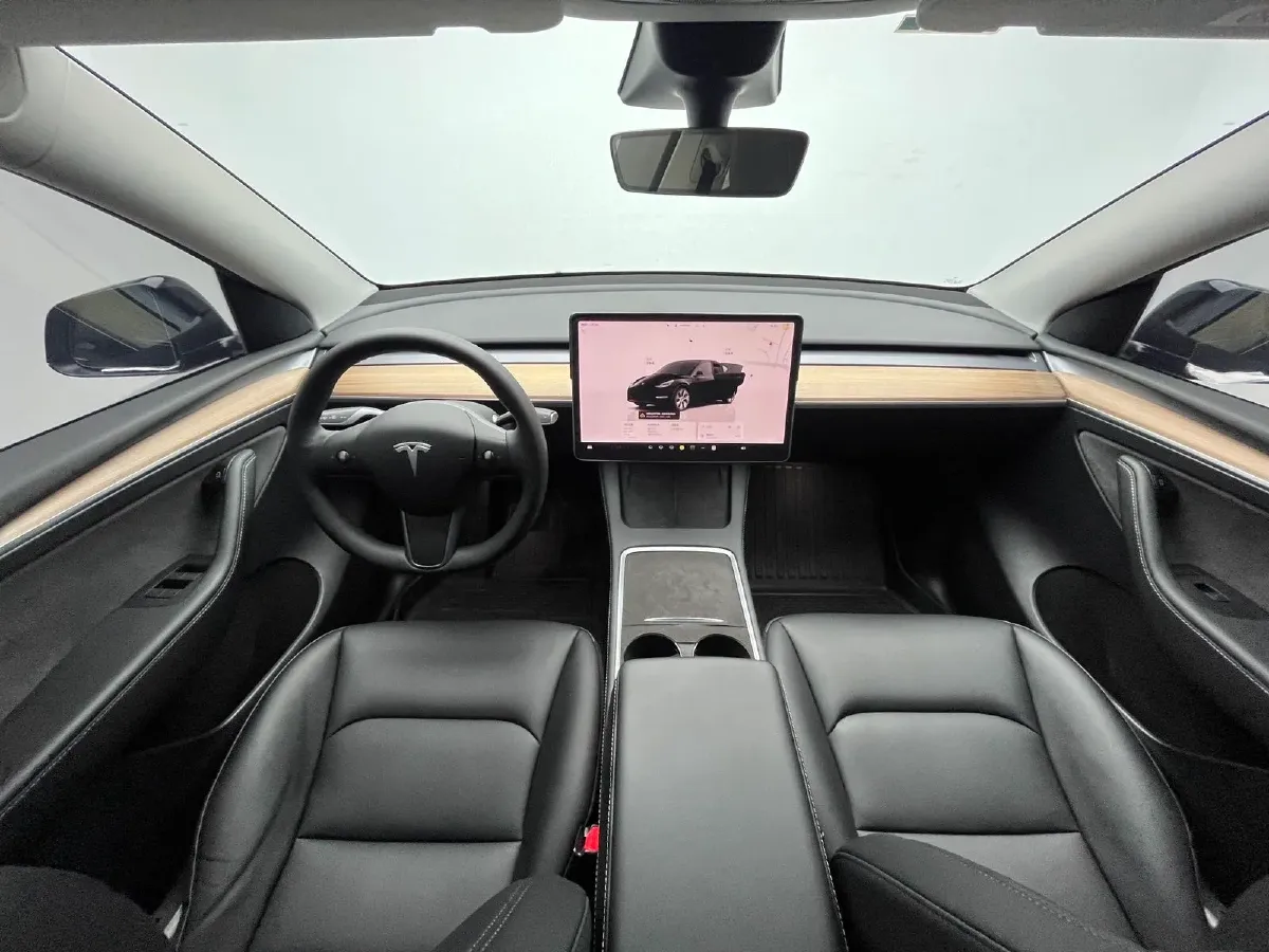 2022 Tesla Model Y BEV 60KWH,autocango,china used car exporter,china ev exporter,chinese used car exporter,chinese used ev exporter