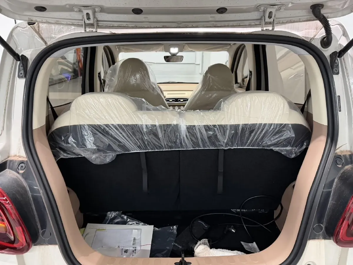 2025 WuLing HongGuang MINI EV BEV 16.2KWH,autocango,china used car exporter,china ev exporter,chinese used car exporter,chinese used ev exporter