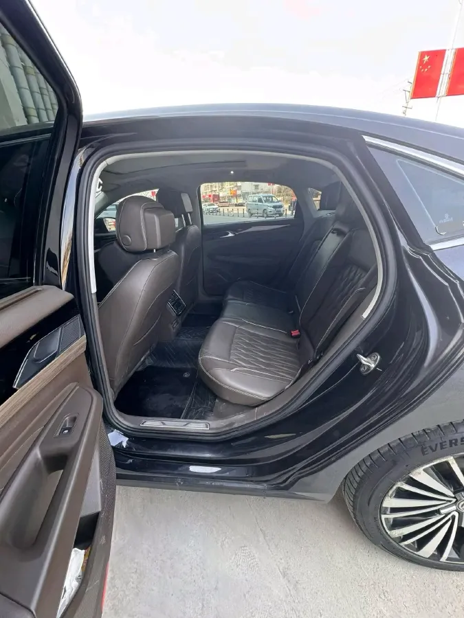 2019 Volvo V40 1.5T 152HP L4 6AT,autocango,china used car exporter,china ev exporter,chinese used car exporter,chinese used ev exporter