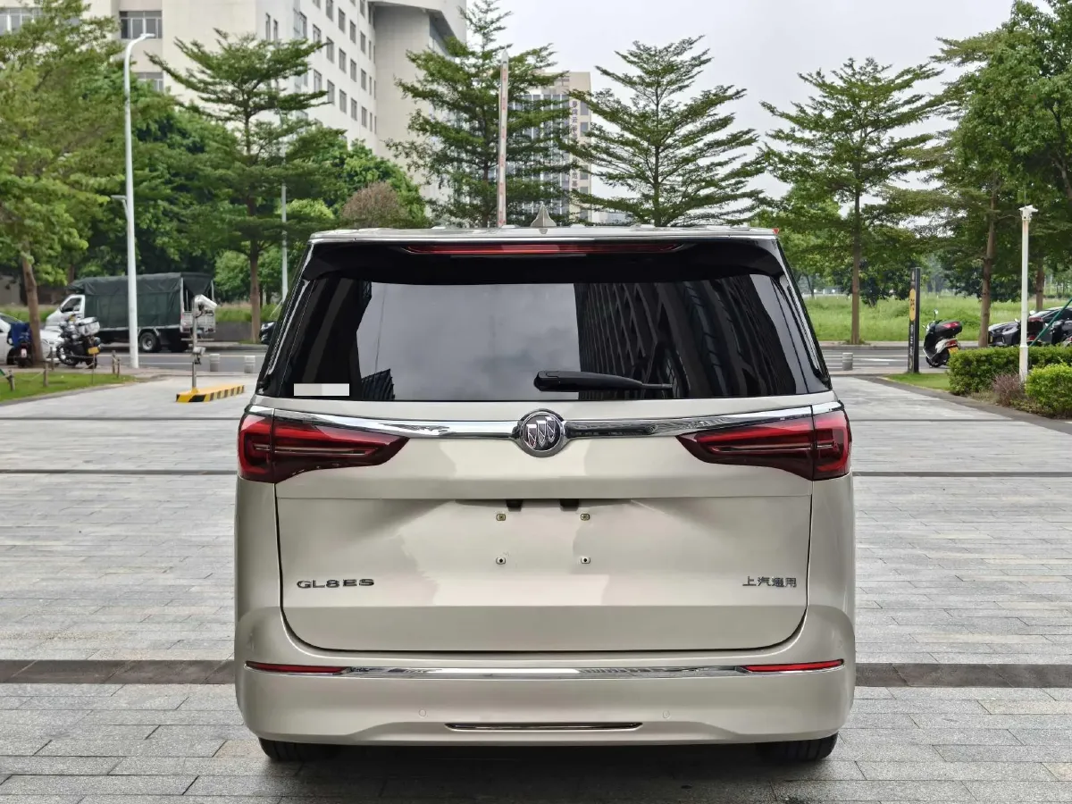 2021 Buick GL8 2.0T 237HP L4 9AT,autocango,china used car exporter,china ev exporter,chinese used car exporter,chinese used ev exporter
