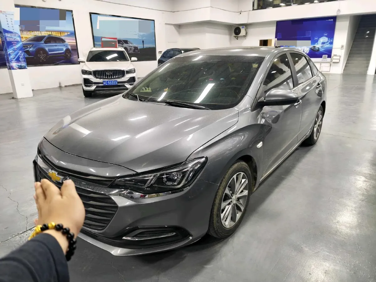 2022 Chevrolet Monza 1.5L 113HP L4 6AT,autocango,china used car exporter,china ev exporter,chinese used car exporter,chinese used ev exporter