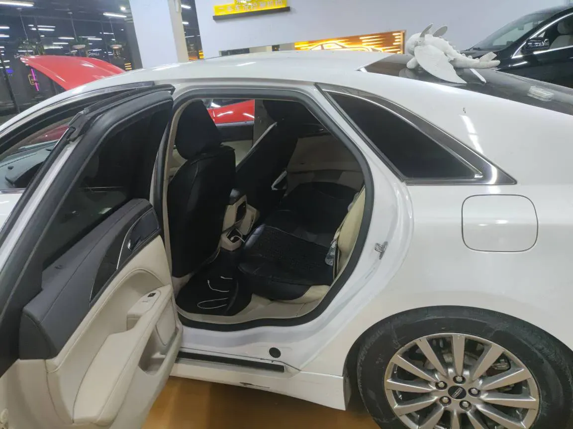 2019 BMW X2 1.5T 140HP L3 7DCT,autocango,china used car exporter,china ev exporter,chinese used car exporter,chinese used ev exporter