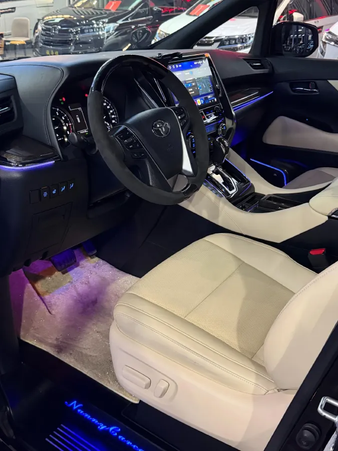 2018 Toyota Alphard 3.5L 301HP V6 8AT,autocango,china used car exporter,china ev exporter,chinese used car exporter,chinese used ev exporter