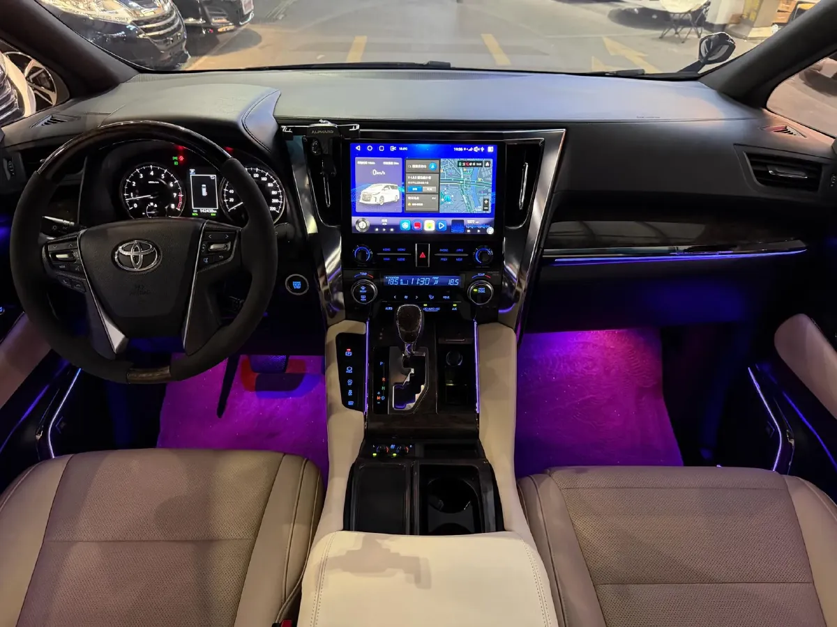 2018 Toyota Alphard 3.5L 301HP V6 8AT,autocango,china used car exporter,china ev exporter,chinese used car exporter,chinese used ev exporter