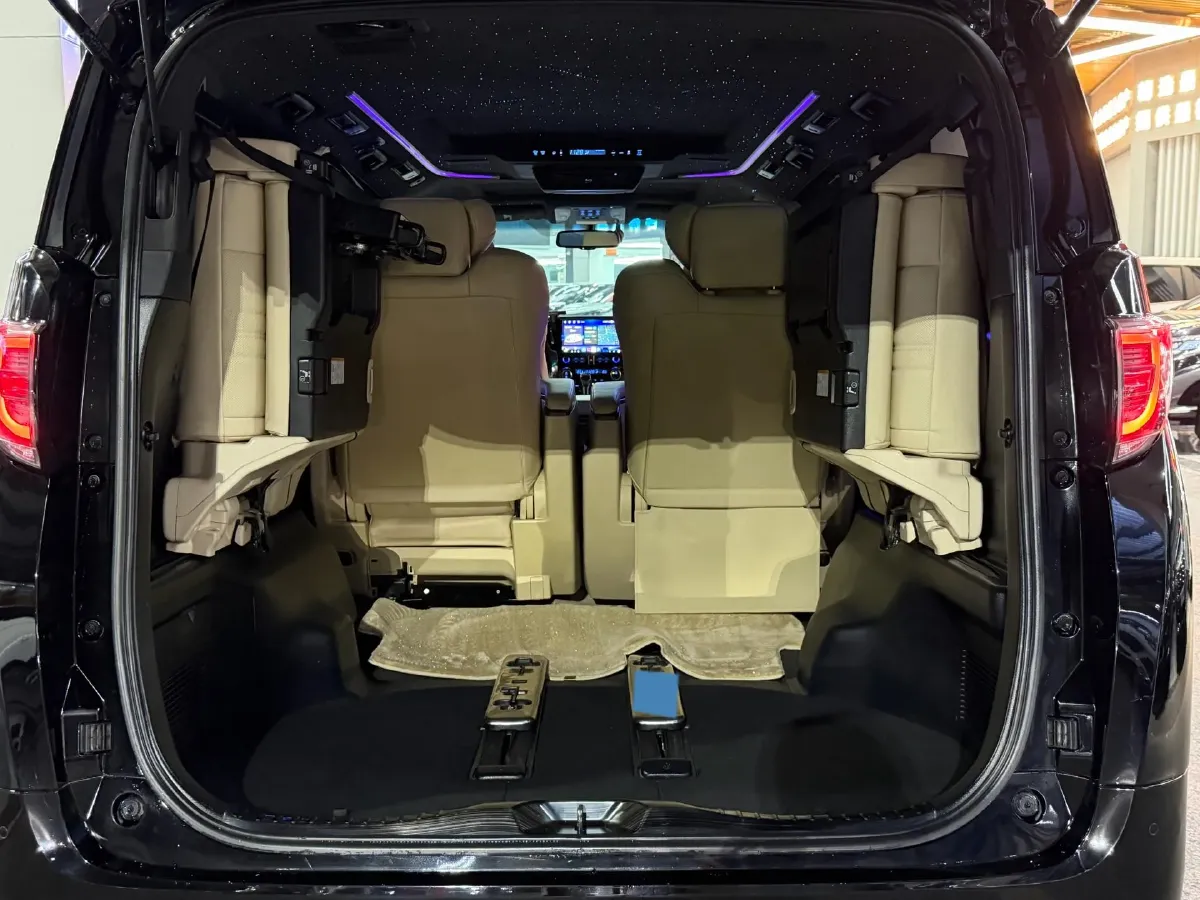 2018 Toyota Alphard 3.5L 301HP V6 8AT,autocango,china used car exporter,china ev exporter,chinese used car exporter,chinese used ev exporter