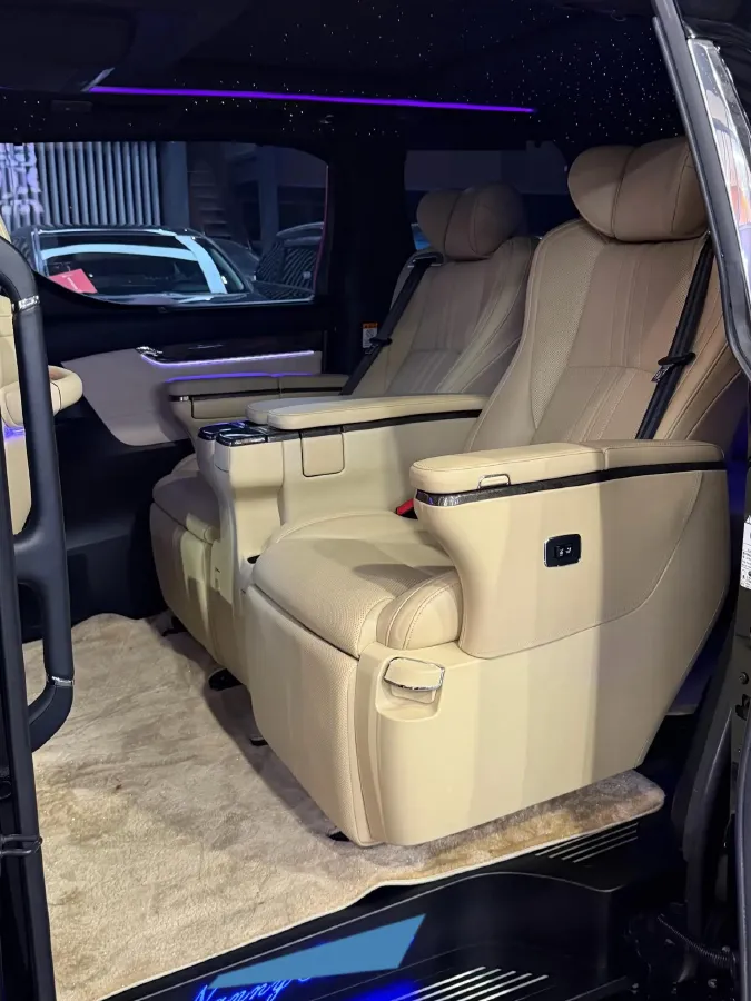 2018 Toyota Alphard 3.5L 301HP V6 8AT,autocango,china used car exporter,china ev exporter,chinese used car exporter,chinese used ev exporter