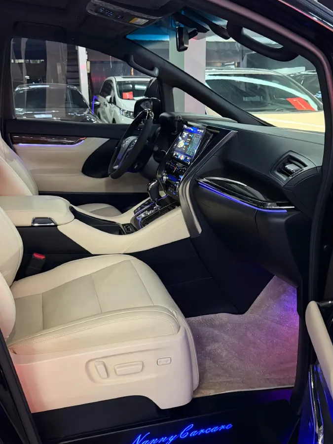2018 Toyota Alphard 3.5L 301HP V6 8AT,autocango,china used car exporter,china ev exporter,chinese used car exporter,chinese used ev exporter