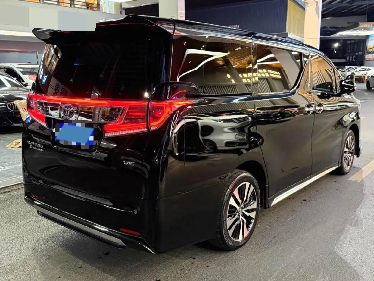 2018 Toyota Alphard 3.5L 301HP V6 8AT,autocango,china used car exporter,china ev exporter,chinese used car exporter,chinese used ev exporter