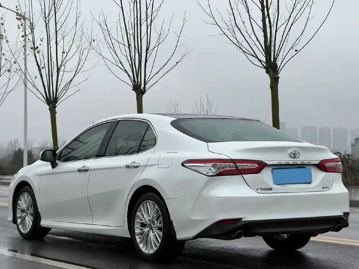 2019 Toyota Camry 2.5L 209HP L4 8AT,autocango,china used car exporter,china ev exporter,chinese used car exporter,chinese used ev exporter