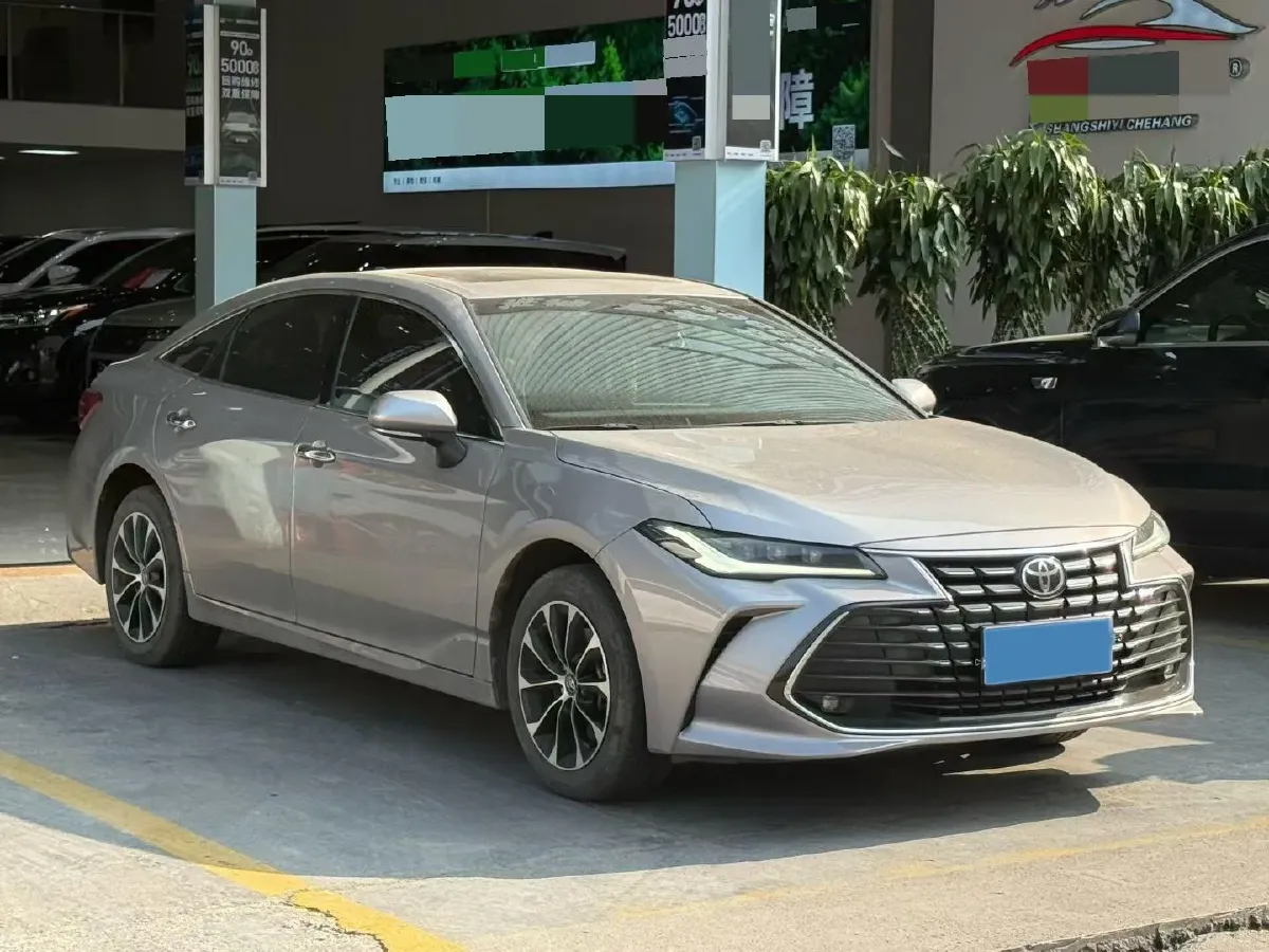 2023 Toyota Avalon 2.0L 177HP L4 CVT,autocango,china used car exporter,china ev exporter,chinese used car exporter,chinese used ev exporter