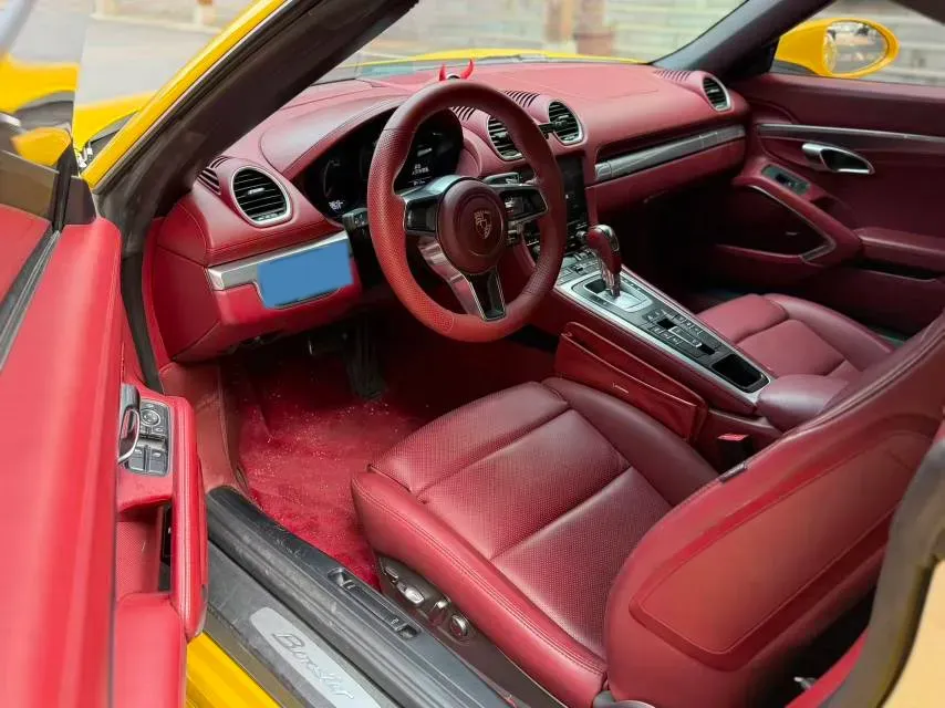 2018 Porsche 718 2.0T 250HP H4 7DCT,autocango,china used car exporter,china ev exporter,chinese used car exporter,chinese used ev exporter