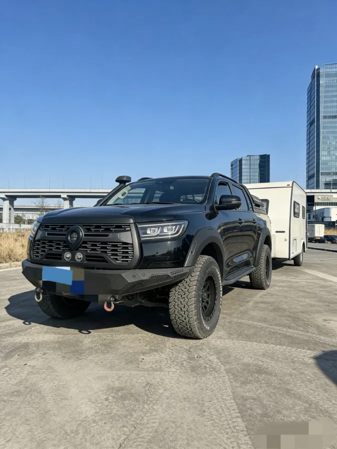 2022 Dongfeng RuiQi 7 2.0T 228HP L4 8AT,autocango,china used car exporter,china ev exporter,chinese used car exporter,chinese used ev exporter