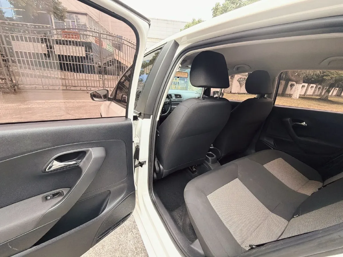 2018 ChangAn Eado 1.6L 128HP L4 6AT,autocango,china used car exporter,china ev exporter,chinese used car exporter,chinese used ev exporter